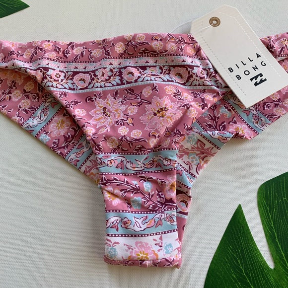 🌺BILLABONG Orchid Haze Tanga🌺 - Picture 4 of 6